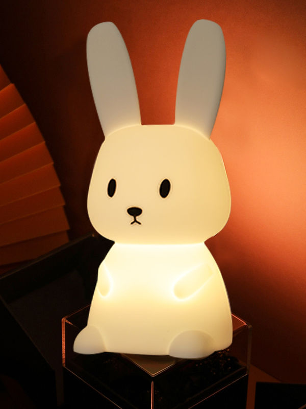 Luce di notte a LED personalizzata Lampada da letto Sensore tattile Decorazione della stanza Bel regalo