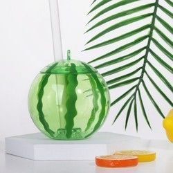Tazza di plastica a forma di frutta personalizzata con paglia Tazza di tè con latte dolce Bottiglia portatile di succo