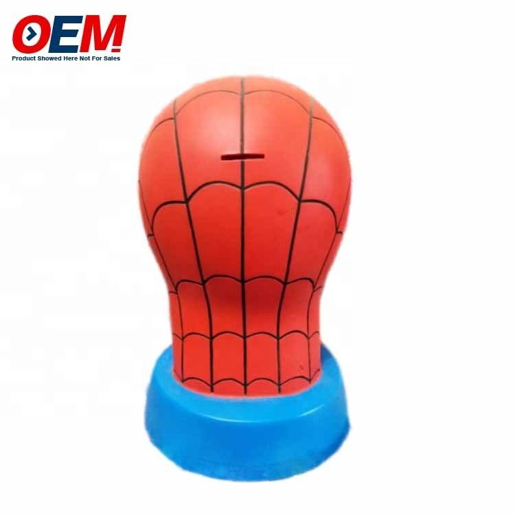 Fabbrica OEM realizzare cartoni animati Plastic Coin Bank PVC Pika Con chiave di blocco Piggy Bank Plastic