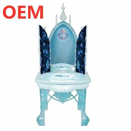 Fabbrica OEM personalizzata Musica Luce Funzioni Plastica Bella Principessa Bambino Abbigliamento Giocattolo