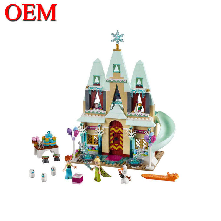 Fabbrica OEM personalizzata Musica Luce Funzioni Plastica Bella Principessa Bambino Abbigliamento Giocattolo