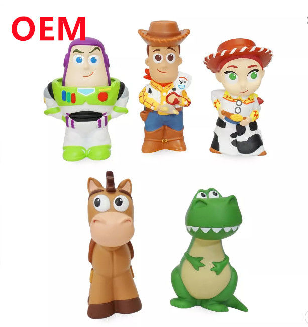 Giocattoli in PVC 3D personalizzati con base addominale OEM Collezione di plastica Personaggi d'anime