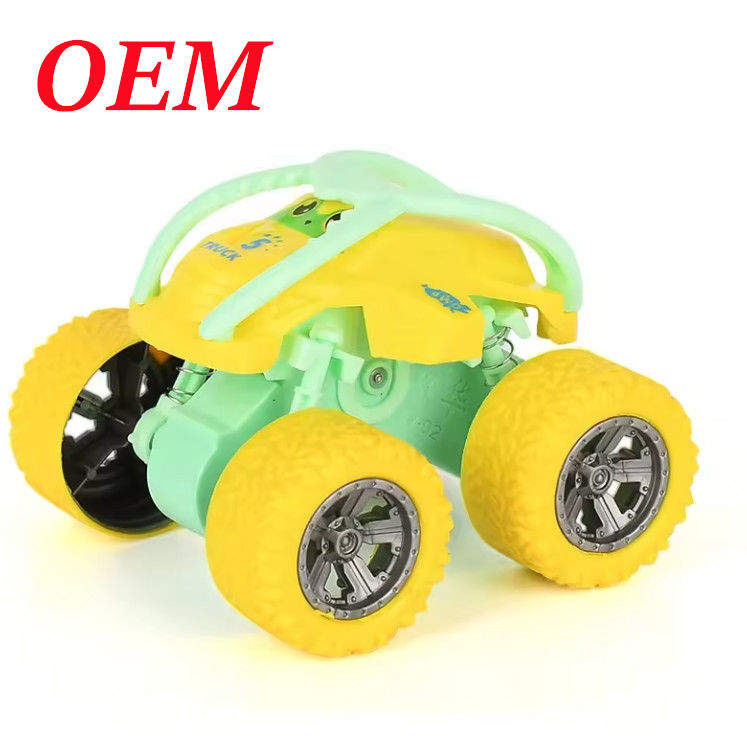 Giocattoli per auto a schiena personalizzati per bambini Auto da corsa in plastica a colori Forniti dal cliente