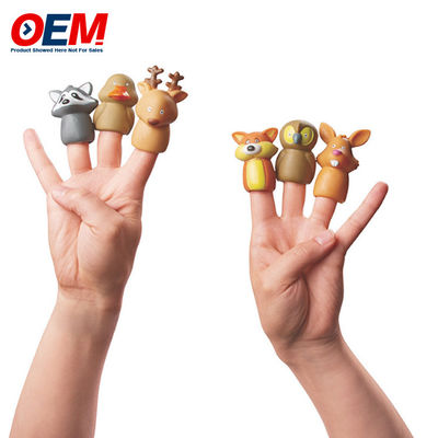 Giocattoli a mano di animali di plastica personalizzati giocattoli a mano di dinosauri giocattoli per bambini di silicone